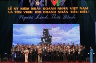 Danh sách 100 doanh nhân Việt Nam tiêu biểu năm 2013