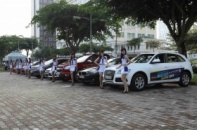 Dàn xe khủng diễu hành đường phố trước Vietnam Motor Show 2013