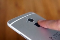 Cảm biến vân tay trên HTC One Max bị "ném đá"