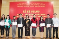 Bế giảng 2 lớp Bồi dưỡng BTV, phóng viên năm 2013
