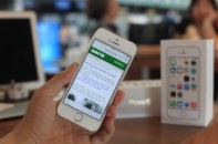iPhone 5S hết thời "làm mưa làm gió", giảm giá mạnh