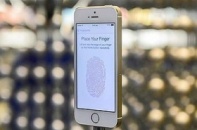Rộ tin: Apple đang sản xuất iPhone 6 màn cong