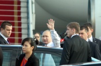 Hình ảnh đầu tiên của Tổng thống Nga Putin tại Việt Nam