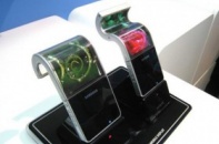 Samsung gây sốc với điện thoại có màn hình cuộn