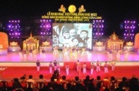 Tưng bừng Festival Đua ghe Ngo lần thứ nhất