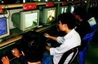 Game lậu nằm im thở khẽ chờ quy định mới