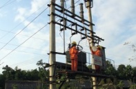 Giá điện hết tùy tiện thăng thiên