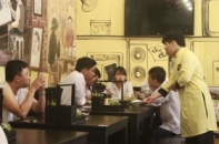 Đua nhau kinh doanh nhà hàng, phá sản cả loạt
