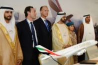 Emirates xuống tiền cho hợp đồng mua máy bay khủng