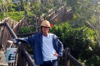 Trốn truy nã vẫn tạo dáng "tao nhã" trên Facebook