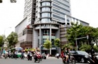 Khó khăn vẫn chồng chất