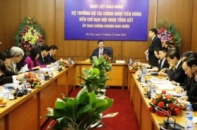 Ảm đạm cả năm, chứng khoán Việt Nam vẫn tăng top đầu thế giới