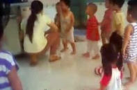 Cô giáo mầm non "dạy" trẻ bằng dép, thìa... nhốt vào tủ