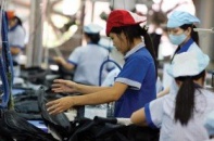 Thưởng tết Giáp Ngọ 2014: Kẻ đắp chăn bông, kẻ lạnh lùng