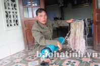 Người 40 năm  theo nghề "lặn ma, cướp cơm Hà Bá"