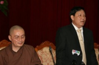 Thượng tọa trụ trì chùa Hương lý giải 1.200 bao tải tiền