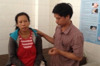 Mẹ có con bị bắt cóc: "không có con thì tôi không xuất viện”
