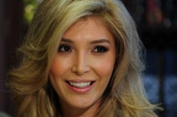 Ca chuyển giới đầu tiên của thế giới và những bí mật