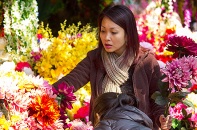 Thưởng lãm chợ hoa Tết giữa lòng phố cổ