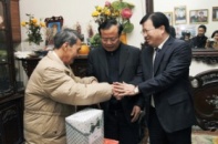 Đại gia địa ốc: Tết này ai đến xông nhà?