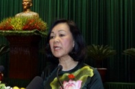 Có nên khống chế tuổi hành nghề của công chứng viên?