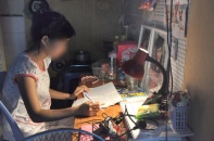 Sống thử: Nhiều nữ sinh vác bụng bầu lên giảng đường