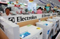 Khuyến mãi lớn, siêu thị điện máy hút khách