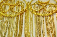 Giá vàng vẫn trong xu hướng đi lên