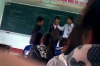Vụ thày trò "so găng": Thầy bị sa thải, trò bị khiển trách