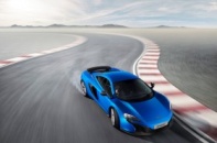 Siêu xe McLaren 650S có tốc độ tối đa 333km/h