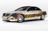 "Lóa mắt" với Mercedes Benz S-Class bọc vàng sang trọng