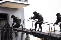 Vụ thảm sát ở TQ: Một đặc nhiệm chỉ 15 giây bắn hạ 5 sát thủ