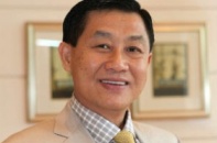 Johnathan Hạnh Nguyễn thua vợ vì nóng vội