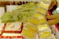 Giá vàng tăng trở lại sau quyết định của Putin