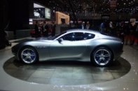 Maserati ra mẫu đặc biệt kỷ niệm 100 năm thành lập