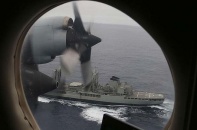 Phát hiện ván chuyển hàng, dây đai nghi từ máy bay mất tích MH370