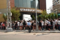 Starbucks không dễ hạ gục cà phê Việt như toan tính
