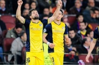 MU xuất sắc cầm hòa Hùm xám Munich, Barca ngậm ngùi chia điểm ở Nou Camp