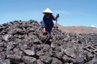 Cấm xuất lậu khoáng sản: Chờ sau 2015