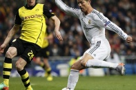 Real rộng cửa vào bán kết, Chelsea thua đau ở Paris