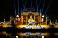 Trình diễn ánh sáng ở lễ hội làng Bình Đà gây tranh cãi