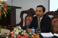 Bộ Tư pháp: Giữ lại thêm 6 tháng với vụ trưởng nghỉ hưu là theo luật!