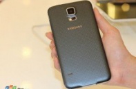 Samsung Galaxy S5 Gold lên kệ vào 15/4