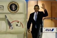 Tổng thống Mỹ chống mệt với những chuyến bay dài thế nào?