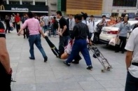 Trung Quốc lại xảy ra tấn công bằng dao kinh hoàng ở ga tàu