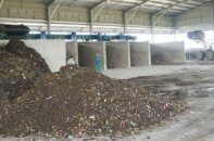 DN kiện Chủ tịch tỉnh Vĩnh Long vì “ngăn sông cấm chợ”
