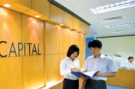 Thăm "ông chủ" các công ty quản lý quỹ ốm yếu
