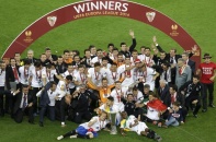 Sevilla đã lần thứ 3 lên ngôi tại Europa League, sau loạt luân lưu 11m