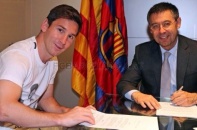 Chủ tịch Barcelona phải đến tận nhà Messi để ký hợp đồng