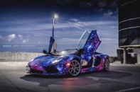 "Dải thiên hà di động" Lamborghini Aventador